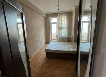 20 Yanvar metrosunda 3 otaqlı Təmirli mənzil Lahiyə: - Yeni