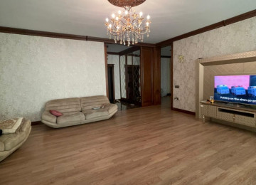 DUPLEX 5 otaqlí full menzil satílír 1 saylı Asan Xidmətin