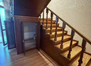 DUPLEX 5 otaqlí full menzil satílír 1 saylı Asan Xidmətin