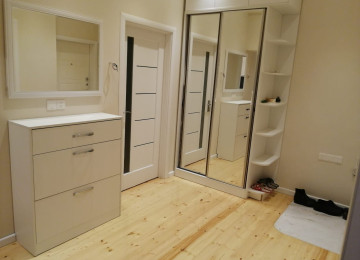 Memar Əcəmi metrosu yaxınlığında 3 otaqlı, Əşyalı, Əla