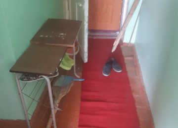 Təmirlidir, işıqlıdır, qurudur, rahatdır,suyu, işığı, qazı