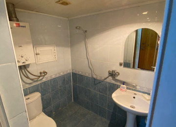 Yeni Günəşlidə 3 otağa düzəlmə mənzil Lahiyə: - Leninqrad