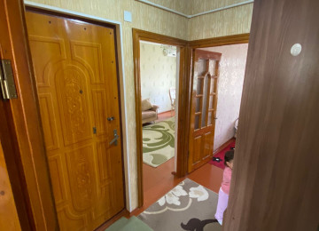 Yeni Günəşlidə 3 otağa düzəlmə mənzil Lahiyə: - Leninqrad