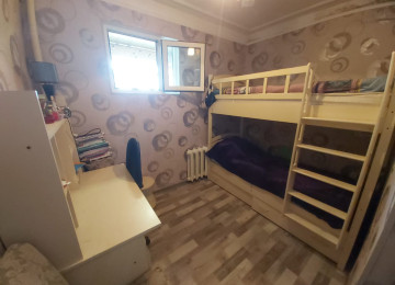 Yeni Günəşlidə 3 otaqlı mənzil Lahiyə: - Köhnə tikili