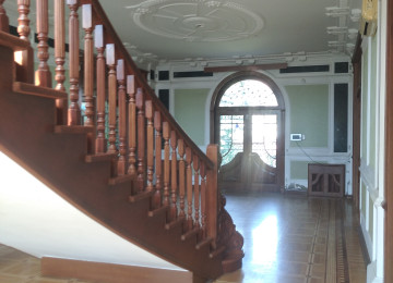 VİLLA satılır 8 sotda Vorovski Cəfər Xəndan küçəsində 800