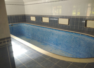 VİLLA satılır 8 sotda Vorovski Cəfər Xəndan küçəsində 800