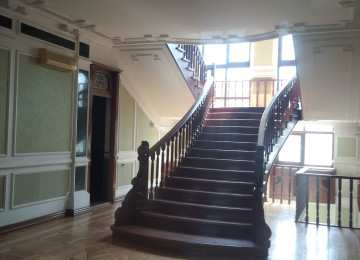 VİLLA satılır 8 sotda Vorovski Cəfər Xəndan küçəsində 800