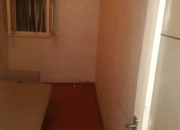 Nəsimi metrosundan 5 dəqiqəlik məsafədə həyət evimi kirayə