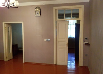 Nəsimi metrosundan 5 dəqiqəlik məsafədə həyət evimi kirayə