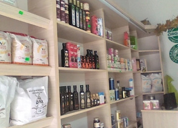 UCUZ QİYMETE OBYEKT İCARE verilir 100 kv olan obyekt