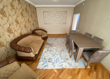 Əcəmi, 4cü mikrorayonda 3 otaqlı Tam əşyalı Təmirli mənzil