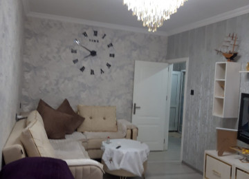 Həzi Aslanov metrosunda 2 otaqlı Təmirli mənzil Lahiyə: -