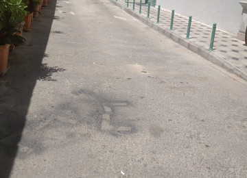 Obyekt satílír 4 mertebeli 35 otaqlí,1400 kv, 16 s/qovşaqlí