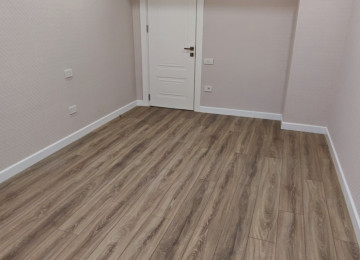 Həzi Aslanov metrosu yaxınlığında 3 otaqlı Təmirli mənzil