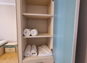 Şamaxı şəhəri Qaleybuğurd kəndində əla təmirli ev günlük