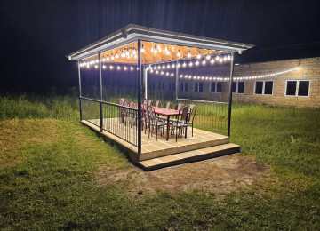 Şamaxı şəhəri Qaleybuğurd kəndində əla təmirli ev günlük