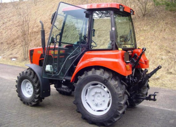 Belarus 622 traktoru Bağçılıq traktoru İlkin ödənişə