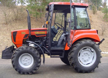 Belarus 622 traktoru Bağçılıq traktoru İlkin ödənişə