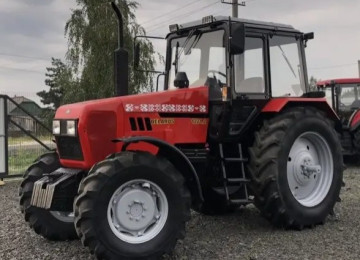 Yeni - Belarus 1221.2 traktoru MTZ 1221.2 Belarus traktoru