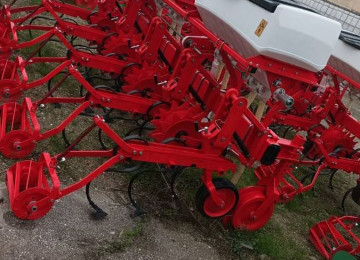 Cərgəarası kultivator (Gübrəsəpənlə) 5 sıralı (90sm)