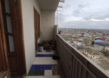 3 otaqlí temirsiz menzil satílír.9/9 cu mertebesi 65 kv.m,