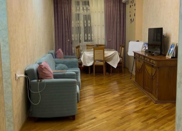 Qarayevdə 3 otaqlı Təmirli mənzil Lahiyə: - Yeni Tikili