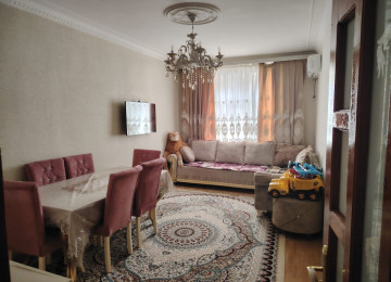 Yeni Günəşlidə 3 otaqlı Əşyalı mənzil Lahiyə: - Kiyev