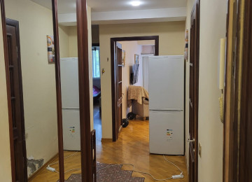 Gənclikdə 3 otaqlı Təmirli, Əşyalı mənzil Lahiyə: -