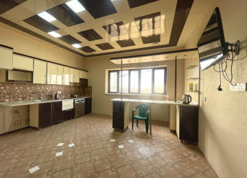 Ferma ve Ev satílír 36 sotda 1000 kv tikintiyle 500