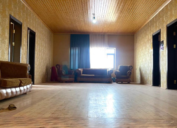 Ferma ve Ev satílír 36 sotda 1000 kv tikintiyle 500