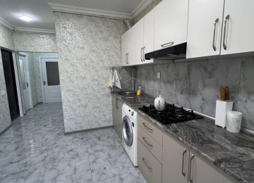 Əhmədlidə 3 Otaqlı, Əla Təmirli Mənzil Lahiyə: - Kiyev