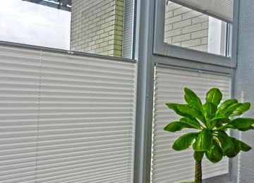 Şık və modern görünüşü baxımından digər pərdələrdən ayrılan