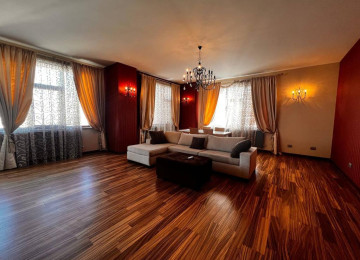 4 otaqlí FULL Deniz menzereli menzil satílír.Merkezde