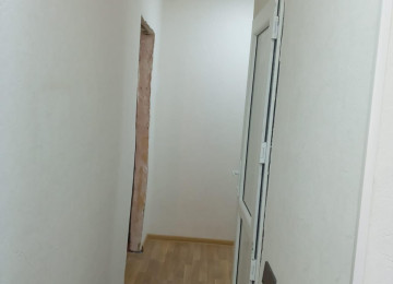 Ayna Sultanova yaxınlığında 1 otaqlı Yeni Təmirli mənzil