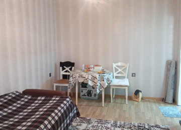 Ayna Sultanova yaxınlığında 1 otaqlı Yeni Təmirli mənzil