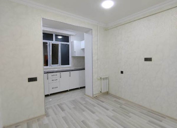 Suraxani rayonu Yeni Günəşli qes,BALLI marketlə üz bə