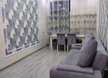 Bakıxanovda Əla təmirli 2 otaqlı mənzil Lahiyə: - Yeni