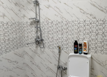 Bakıxanovda Əla təmirli 2 otaqlı mənzil Lahiyə: - Yeni