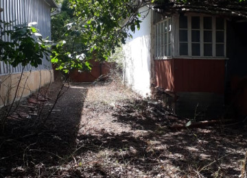 IVANOVKADA 33 sot meyve agaclarla dolu heyet 2 küçeye