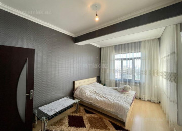 Xəzər universiteti yaxınlığında 3 otaqlı mənzil Lahiyə: -