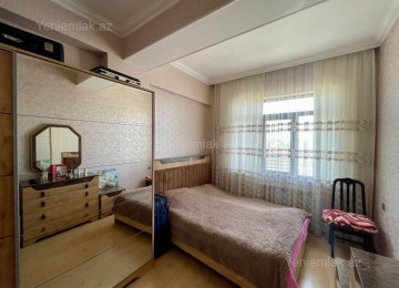 Xəzər universiteti yaxınlığında 3 otaqlı mənzil Lahiyə: -