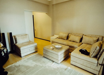 Xəzər universiteti yaxınlığında 3 otaqlı mənzil Lahiyə: -