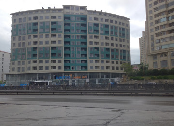 3 otaqlí mənzil satílír. Şamaxinka Moskva küçəsi şəhərə