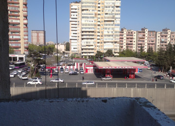 3 otaqlí mənzil satílír. Şamaxinka Moskva küçəsi şəhərə