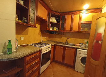 ↓⏬Açıqlama altda⏬↓ Nərimanovda Əşyalı 3 otaqlı mənzil