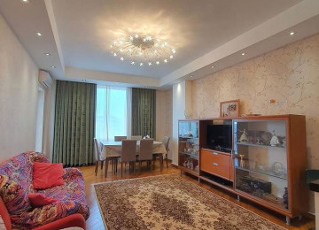 6cı mikrorayonda Əşyalı, Tam Təmirli 3 otaqlı mənzil