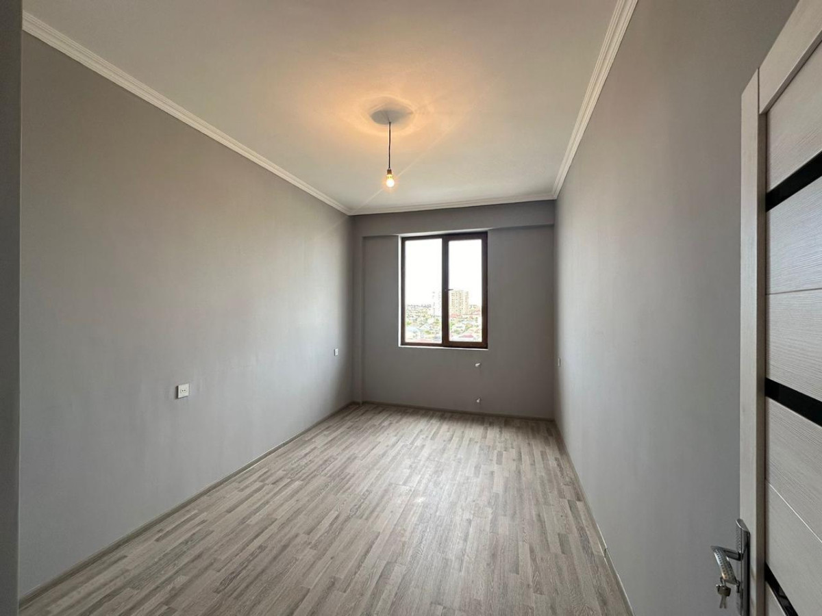 2 otaq,64 m2,Yeni Tikili-Xırdalanda Xırdalan şəhəri,3 nömrəli məktəbin yanında, əlverişli