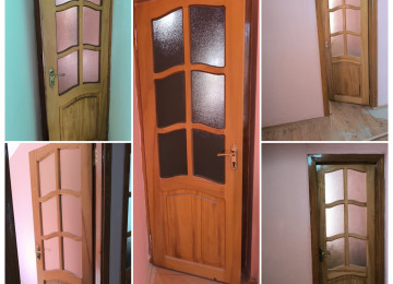 Taxta ev qapııarı 6 ədəddir. Ölçü 70x2.05 sm. Defekti