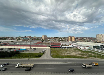 Xırdalan şəhəri,3 nömrəli məktəbin yanında, əlverişli