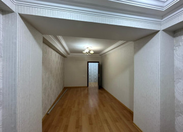 TƏCİLİ satılır. Xırdalan şəhəri-Abşeron Gənclər